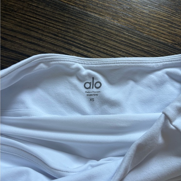 ALO Yoga White Tennis Skirt - Picture 2 of 3